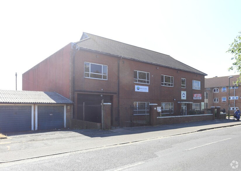 West Rd, Brighton à vendre - Photo du bâtiment - Image 3 de 3