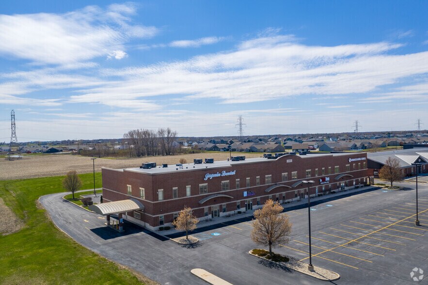 14785 W 101st Ave, Dyer, IN for lease - Aerial - Image 2 of 28