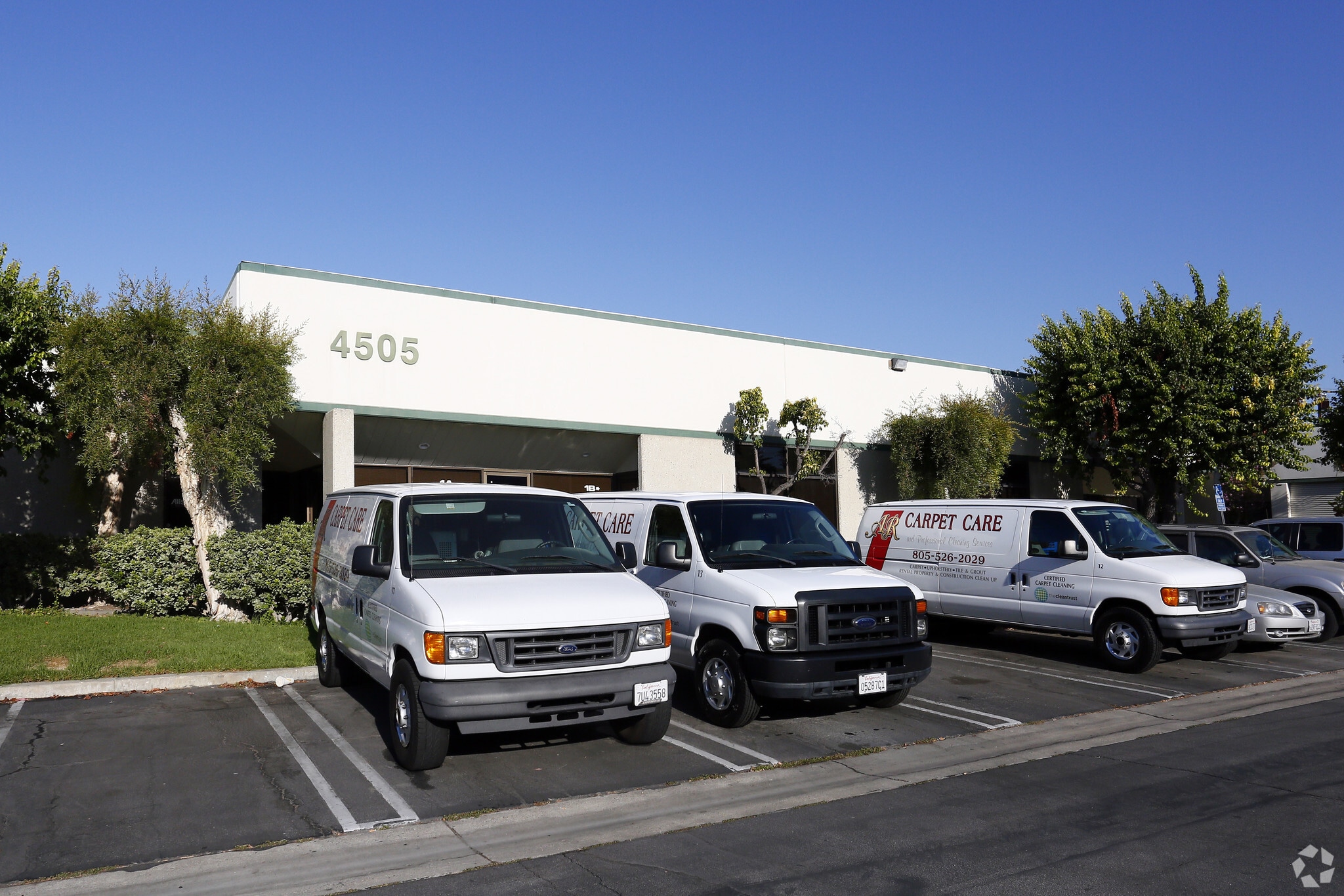 4505 Industrial St, Simi Valley, CA for lease Primary Photo- Image 1 of 4