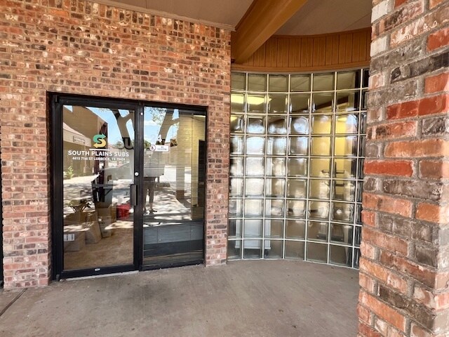 4415-4417 71st St, Lubbock, TX à louer Photo du bâtiment- Image 1 de 9