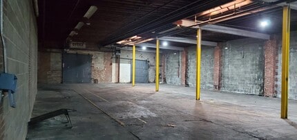 109-125 S 20th St, Irvington, NJ for lease Interior Photo- Image 2 of 2