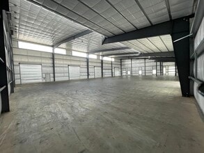 331 Corporate Wood Dr, Magnolia, TX for lease Building Photo- Image 2 of 9