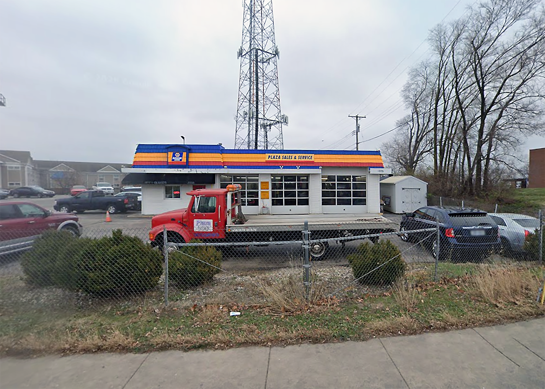 1805 Veterans Memorial Pky, Saint Charles, MO for sale Primary Photo- Image 1 of 5