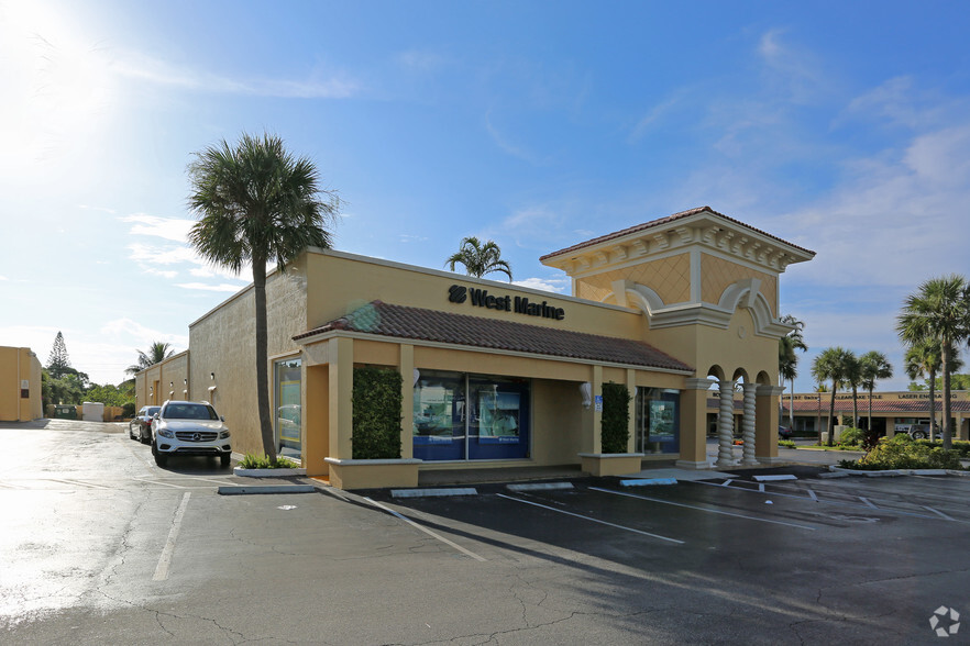 2275 Federal Hwy, Delray Beach, FL for lease - Primary Photo - Image 2 of 3