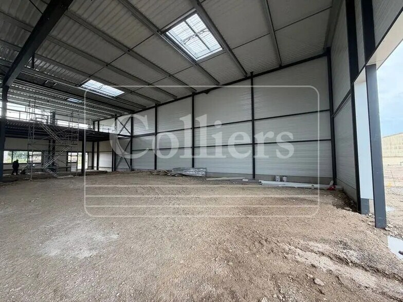 Flex in Marignane for sale - Interior Photo - Image 3 of 7