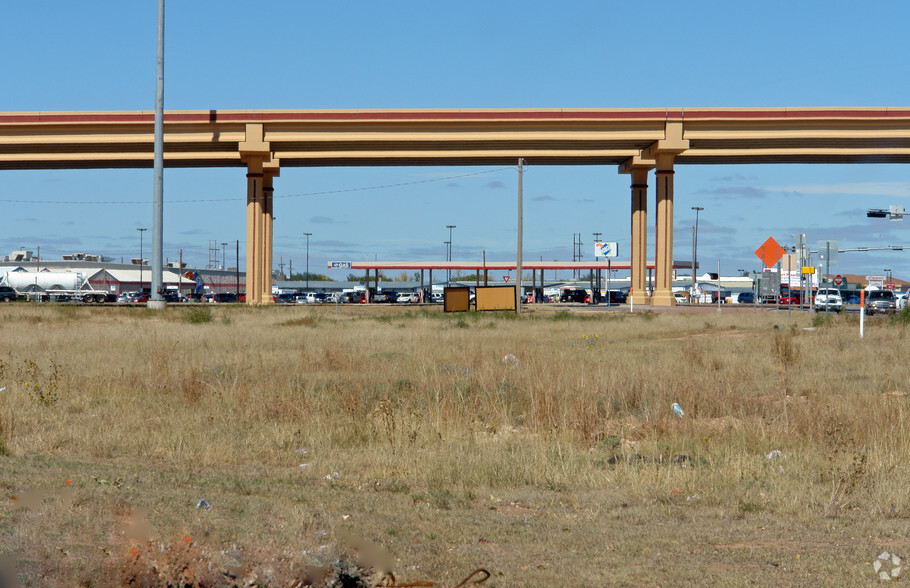 5805 Marsha Sharp Fwy, Lubbock, TX for sale - Primary Photo - Image 1 of 1