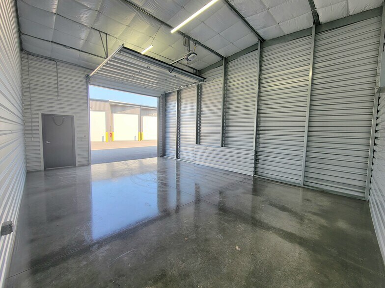 5500 Aviation Way E, Missoula, MT à louer - Photo intérieure - Image 3 de 8