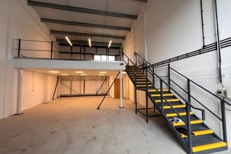 De Havilland Rd, Whimple for lease Interior Photo- Image 2 of 2