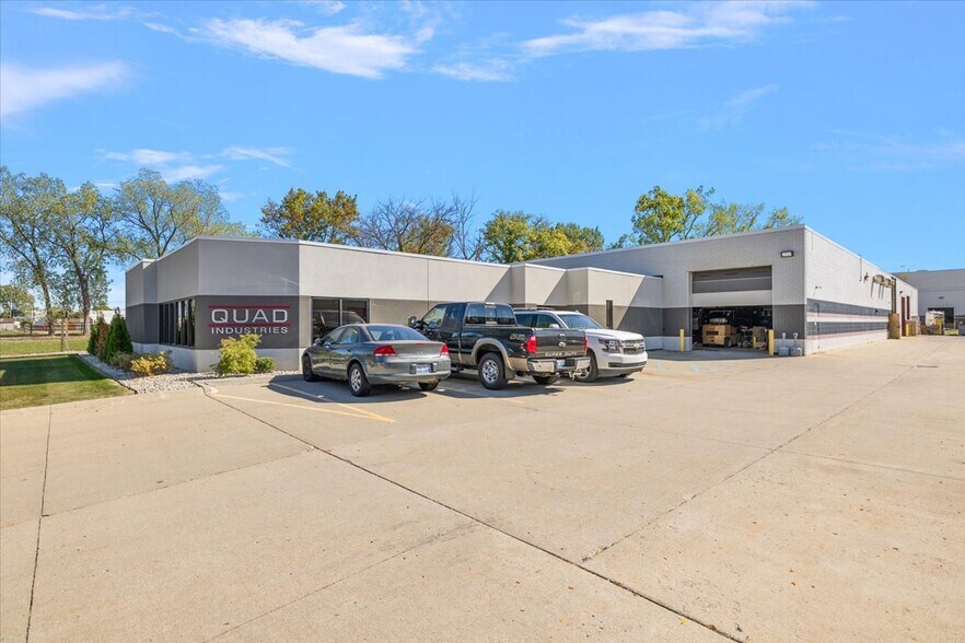 14570 Barber Ave, Warren, MI à vendre - Photo du bâtiment - Image 3 de 13