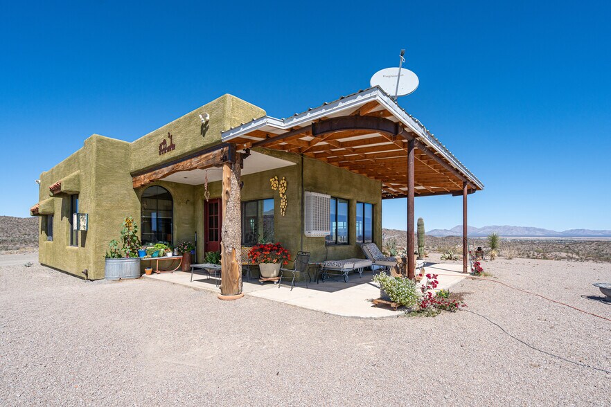 42617 Hovatter Rd, Salome, AZ à vendre - Photo du bâtiment - Image 3 de 3
