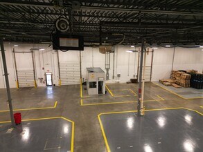 2831 Center Rd, Brunswick, OH for lease Interior Photo- Image 1 of 10