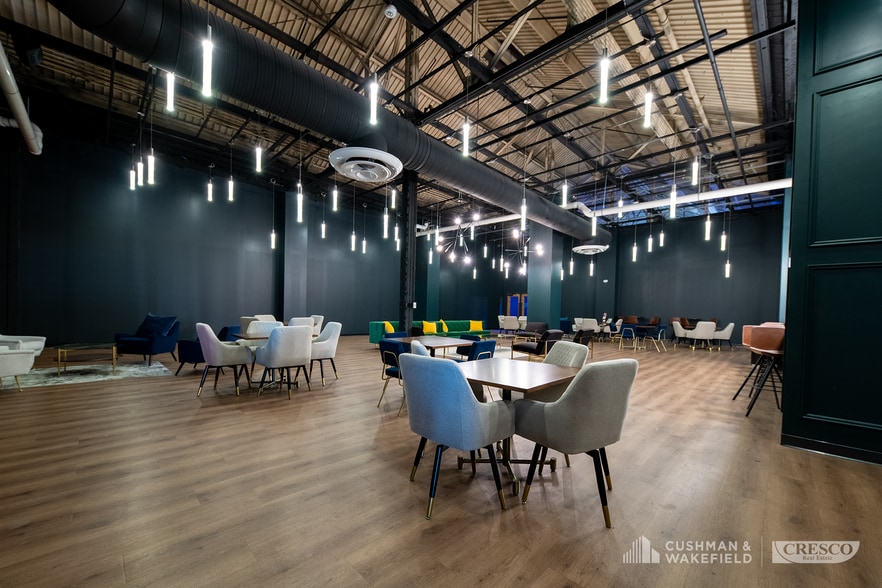 850 E 72nd St, Cleveland, OH for lease - Interior Photo - Image 2 of 18