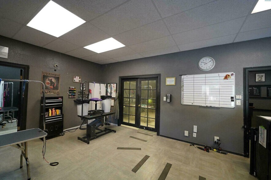 360 S Grand Ave, Pullman, WA à vendre - Photo du bâtiment - Image 3 de 7