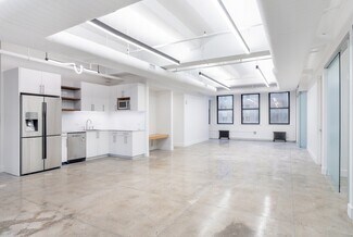 Plus de détails pour 115 W 45th St, New York, NY - Bureau à louer