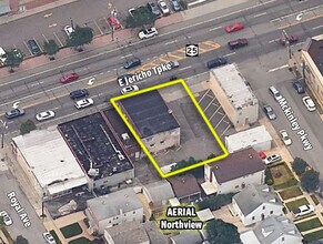 37-39 E Jericho Tpke, Mineola, NY - AÉRIEN Vue de la carte