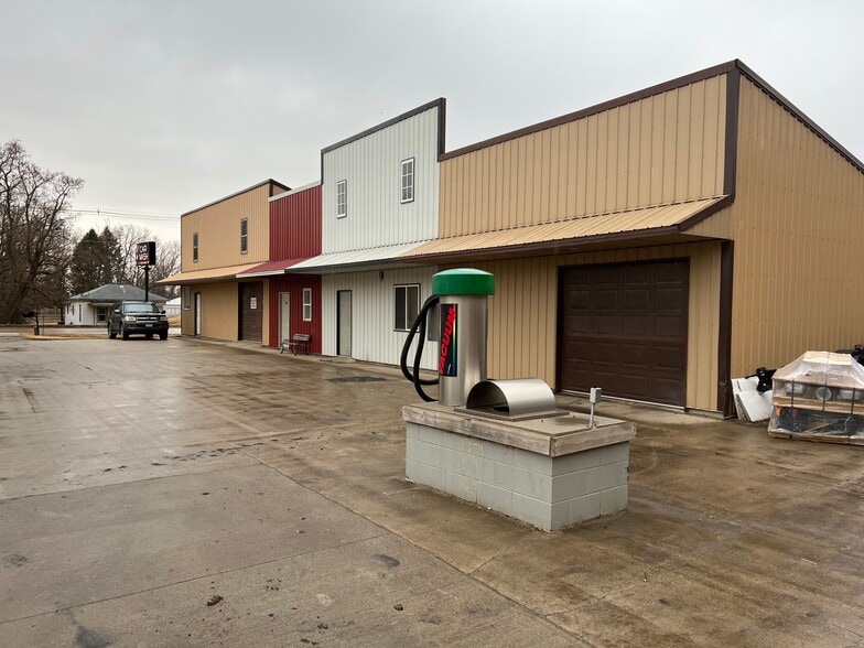 630 W Elkhorn St, Arlington, NE for sale - Building Photo - Image 2 of 3