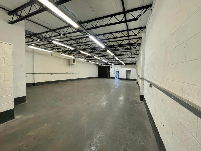 Napier St, Coventry for lease - Interior Photo - Image 2 of 4