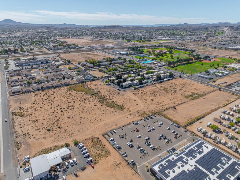 3350 Harrison St, Kingman, AZ à vendre - Photo du bâtiment - Image 2 de 5