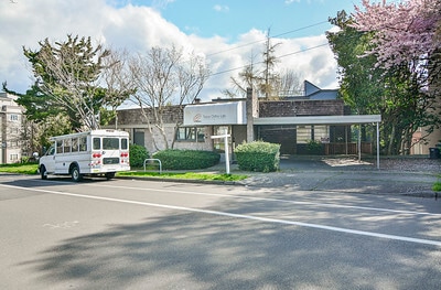 2112 Thorndyke Ave W, Seattle, WA à louer Photo principale- Image 1 de 17