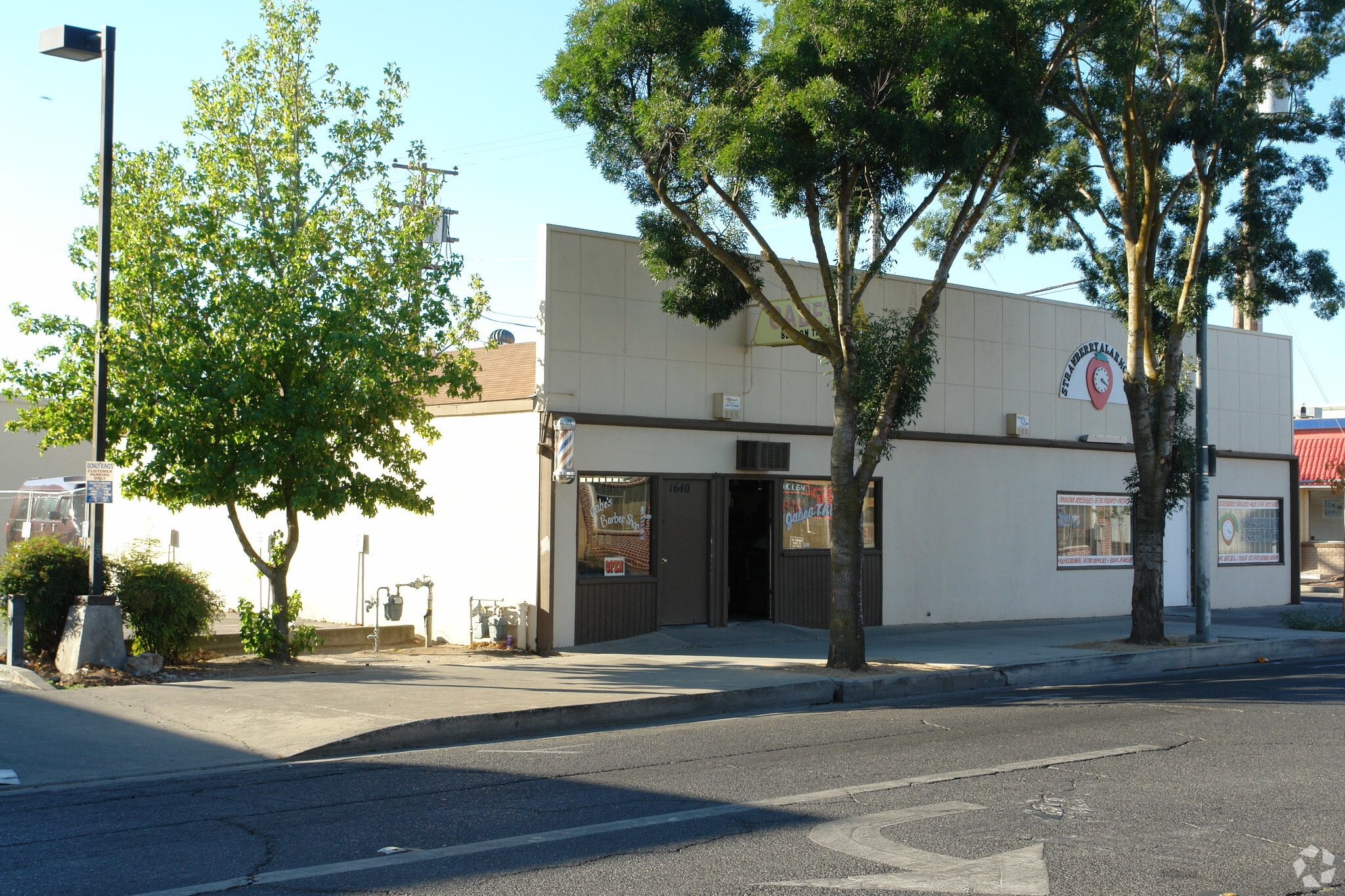 1626-1640 Martin Luther King Jr Way, Merced, CA for sale Primary Photo- Image 1 of 33