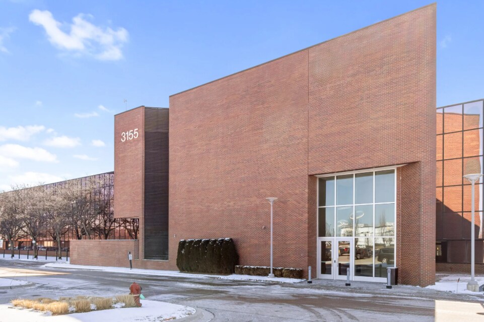 3155 W big beaver Rd, Troy, MI for lease Building Photo- Image 1 of 17