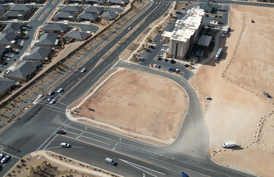 SunRiver Parkway, Saint George, UT for lease - Building Photo - Image 1 of 8