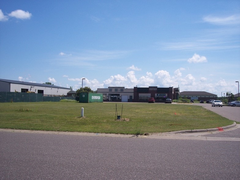 4 Enterprise Ave, Isanti, MN for sale - Building Photo - Image 2 of 4