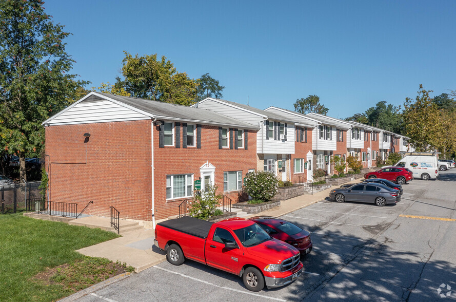 3701 Old Court Rd, Pikesville, MD for lease - Building Photo - Image 3 of 8