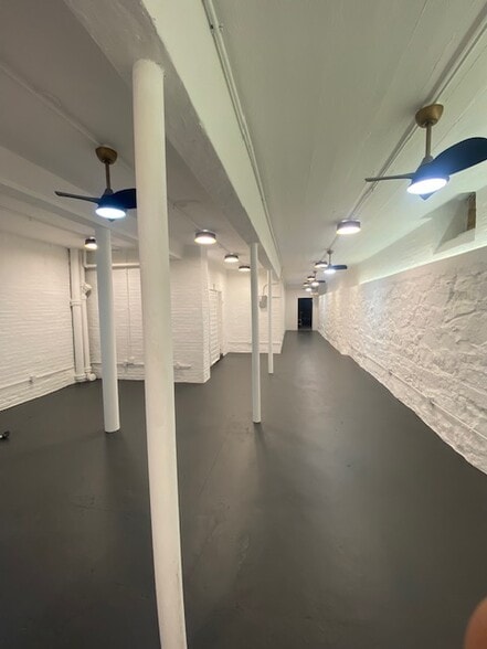 369 Broadway, Everett, MA for lease - Interior Photo - Image 2 of 7