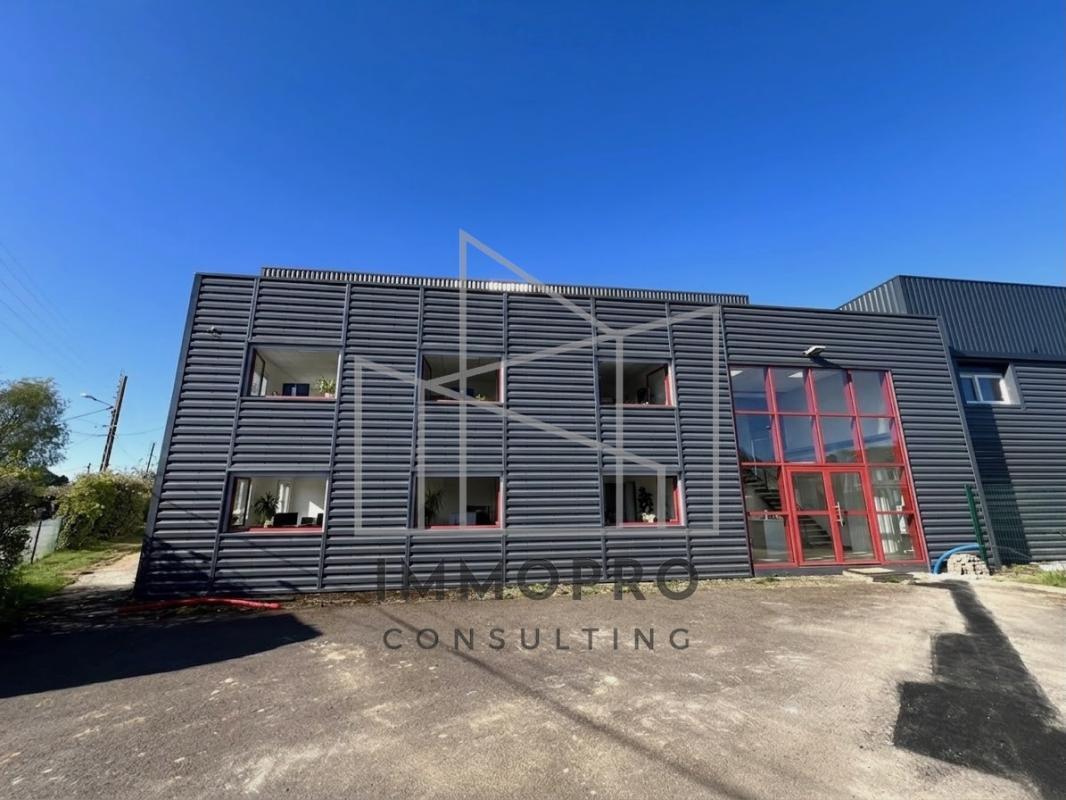 Flex in La Saussaye for sale Building Photo- Image 1 of 11