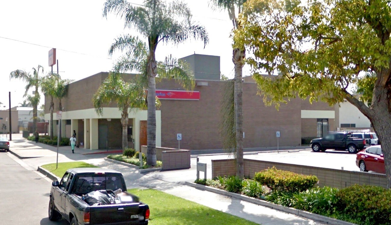 4103 S Western Ave, Los Angeles, CA à vendre Photo du bâtiment- Image 1 de 4