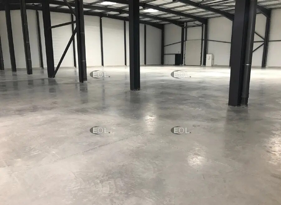 Flex dans Signes à louer Photo du bâtiment- Image 1 de 3