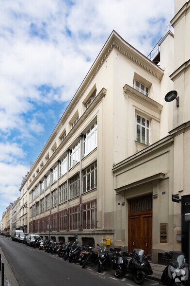 4-6 Rue D'Enghien, Paris à louer - Photo du bâtiment - Image 2 de 12