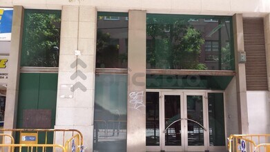 Commerce de détail dans Barcelone, Barcelona à louer Photo du bâtiment- Image 1 de 21