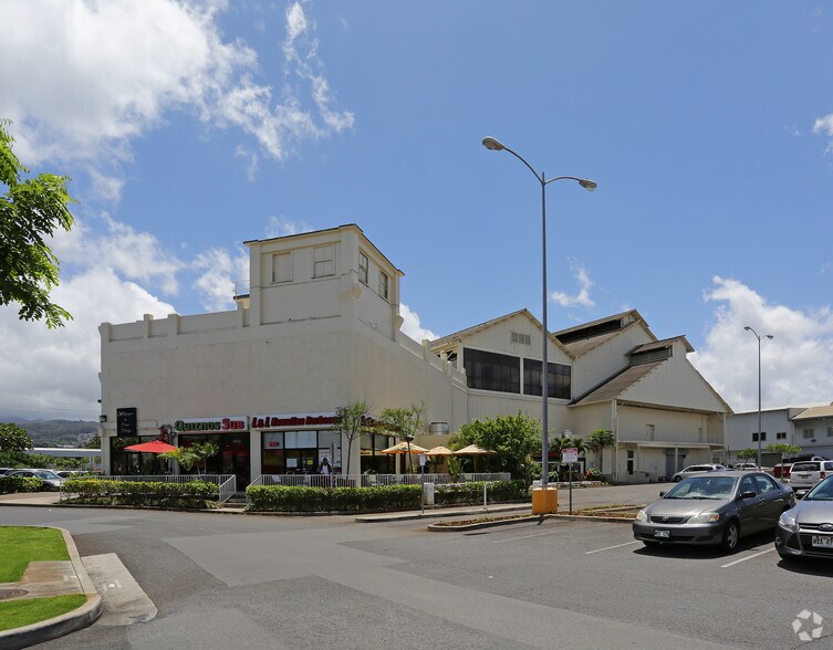 801 Dillingham Blvd, Honolulu, HI à louer - Photo du bâtiment - Image 2 de 7