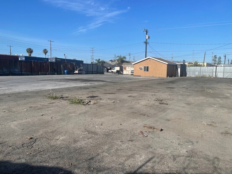 728 Sanford Ave, Wilmington, CA à louer - Photo du bâtiment - Image 3 de 10
