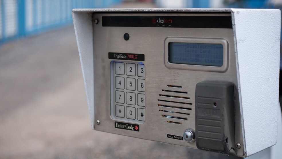 5808 Allender Rd, White Marsh, MD à louer - Photo du bâtiment - Image 2 de 9