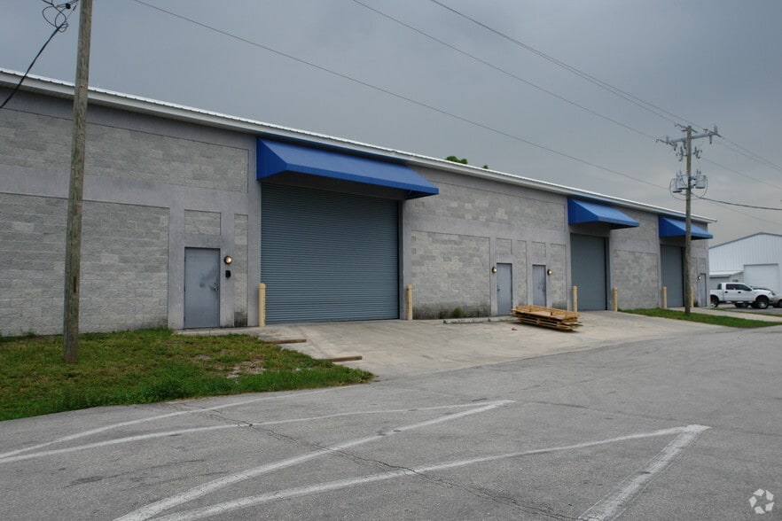 3341 SW 42nd Ave, Palm City, FL for sale - Building Photo - Image 2 of 2