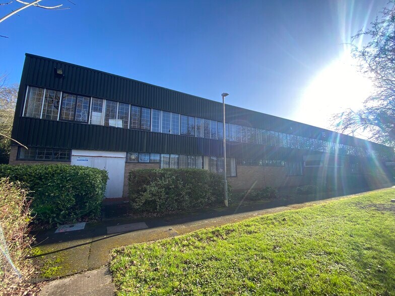 Padgets Ln, Redditch à louer - Photo du bâtiment - Image 2 de 2