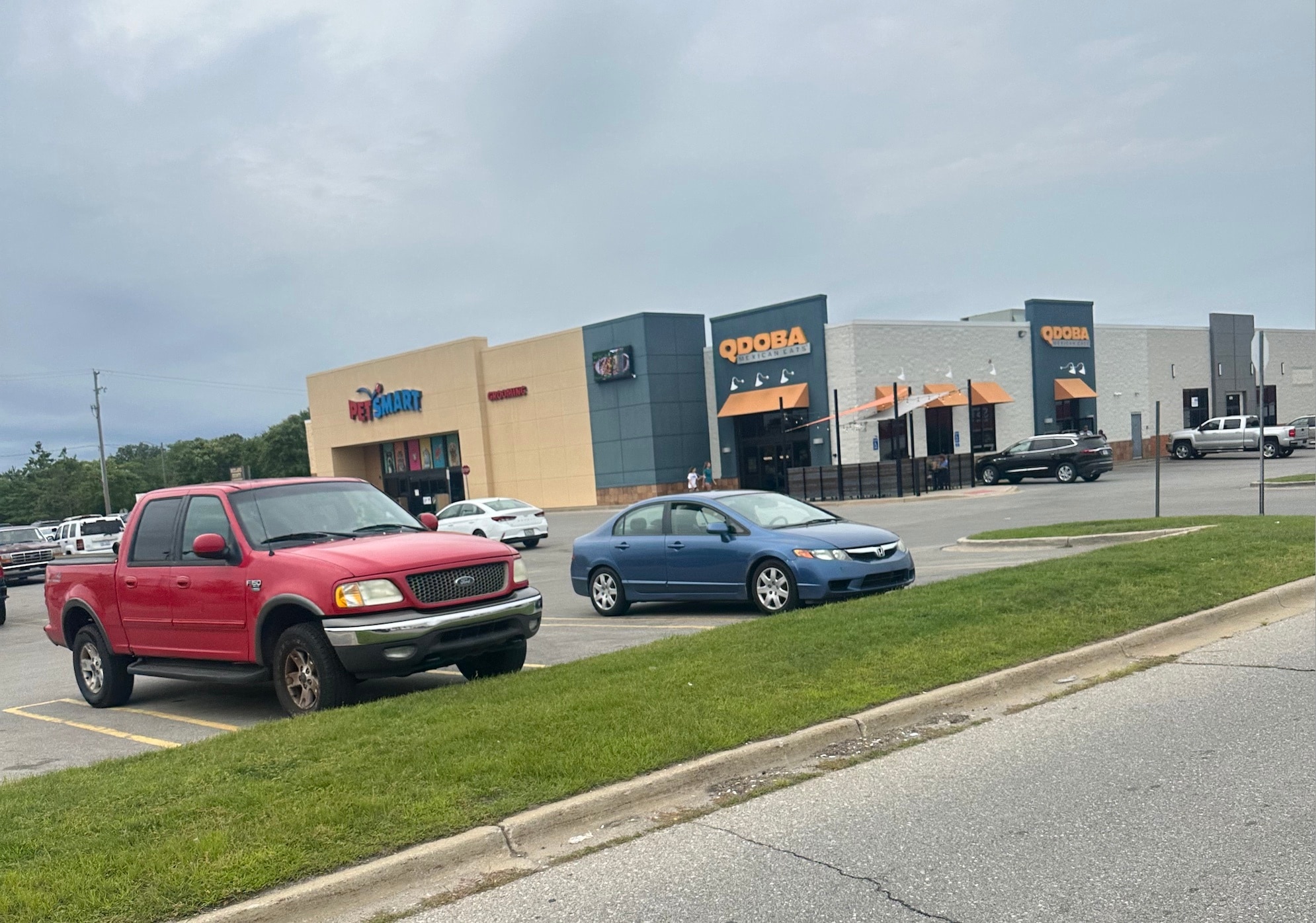 6914 Eastman Ave, Midland, MI for lease Building Photo- Image 1 of 18