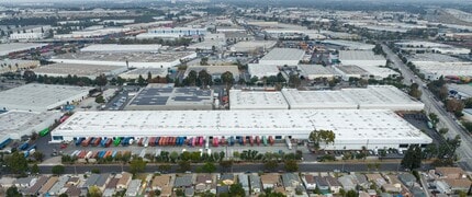 2751 E Dominguez St, Long Beach, CA à louer Photo du bâtiment- Image 1 de 2
