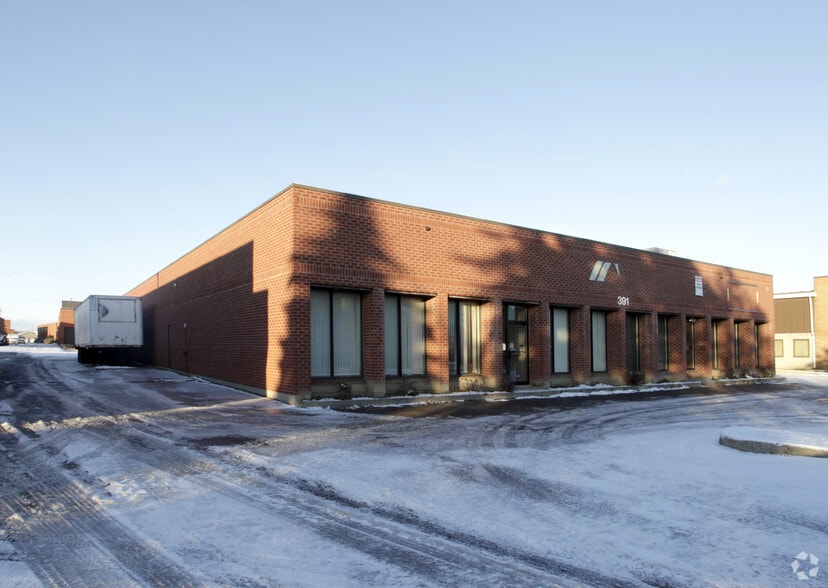 391 Bradwick Dr, Concord, ON for lease - Building Photo - Image 3 of 4