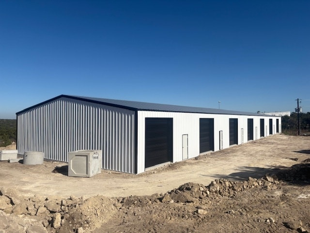 9204 Rod Rd, Austin, TX for lease Primary Photo- Image 1 of 11