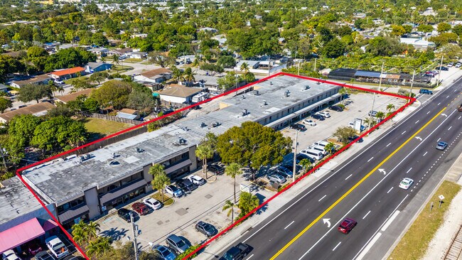 More details for 2025 N Dixie Hwy, Pompano Beach, FL - Retail for Sale