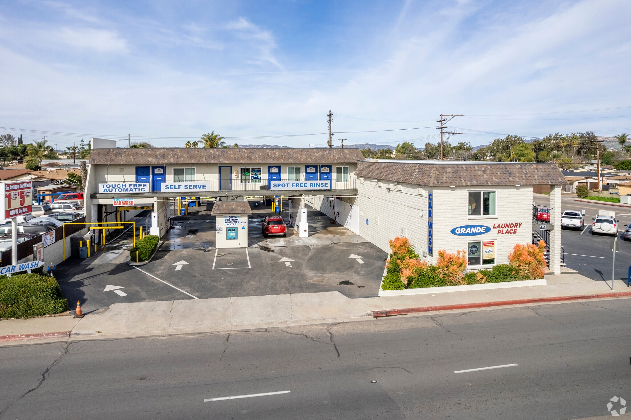 610 W 9th Ave, Escondido, CA for lease Primary Photo- Image 1 of 3