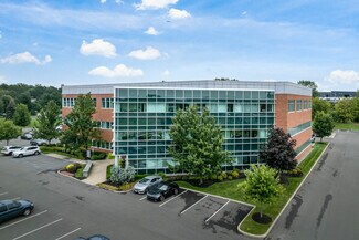 Plus de détails pour 22 Century Hill Dr, Latham, NY - Coworking à louer