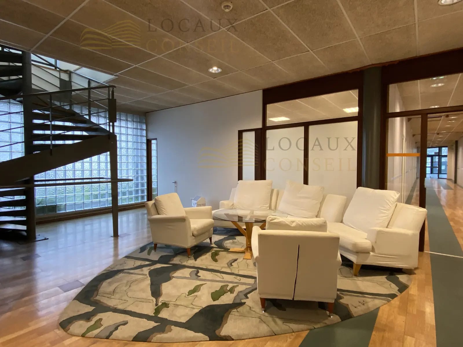 Office in Bezons for lease Building Photo- Image 1 of 7