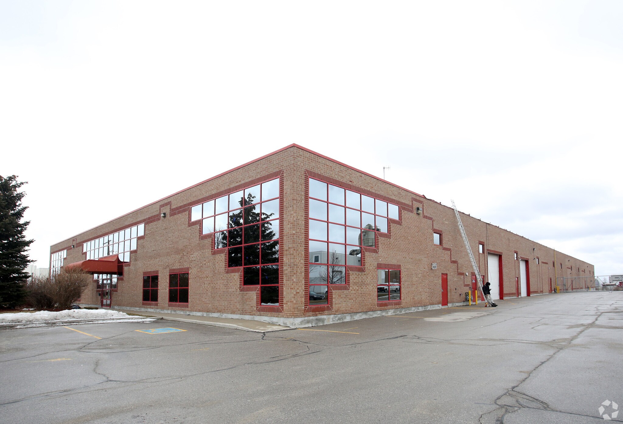 34 Nixon Rd, Caledon, ON à vendre Photo principale- Image 1 de 1