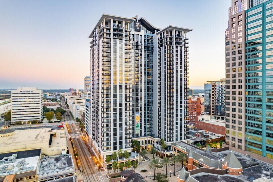 54 W Church St, Orlando, FL à louer - Photo du bâtiment - Image 3 de 4