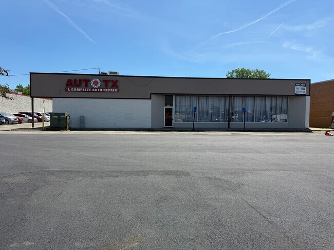 Plus de détails pour 4635 Northfield Rd, Cleveland, OH - Commerce de détail à vendre
